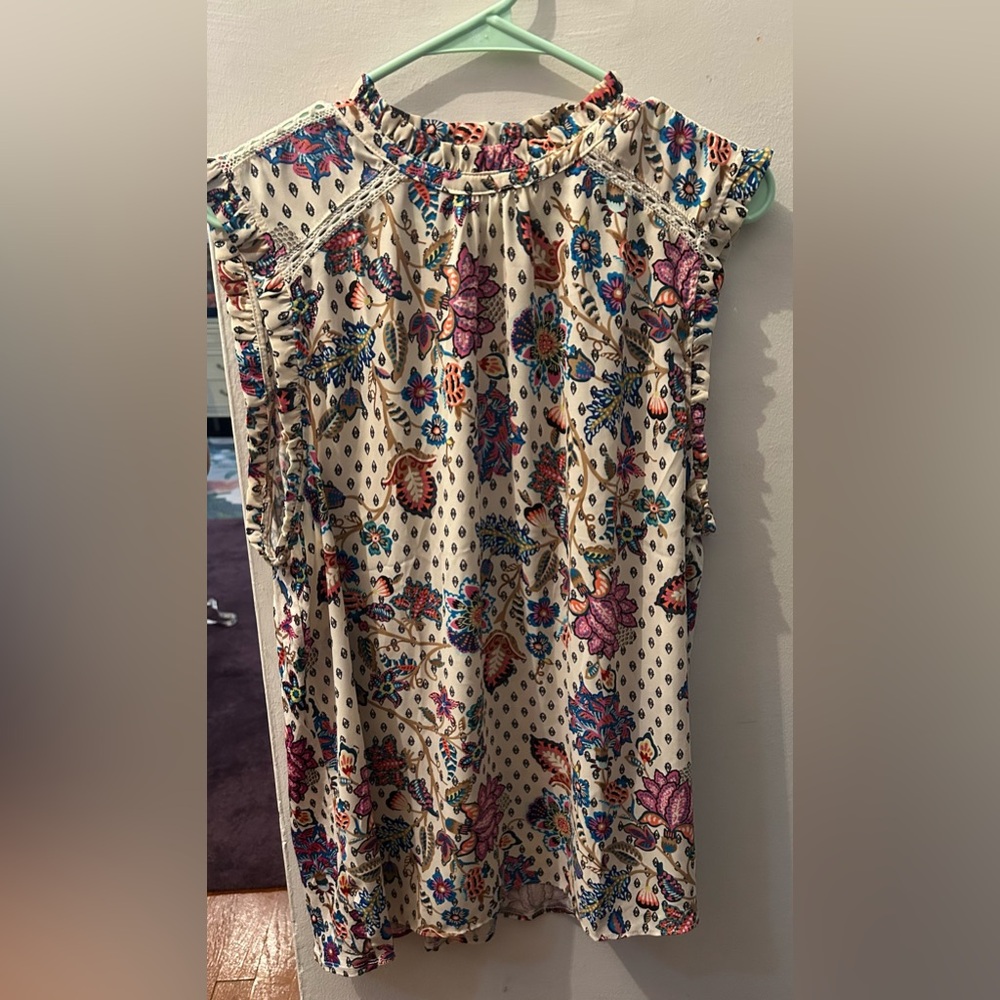 XL Loft Sleeveless Floral Top